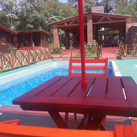 Cabanas La Quinta Puerto Iguazú Esterno foto