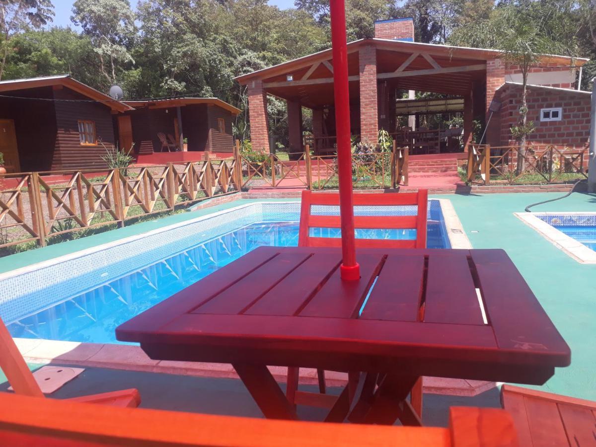 Cabanas La Quinta Puerto Iguazú Esterno foto