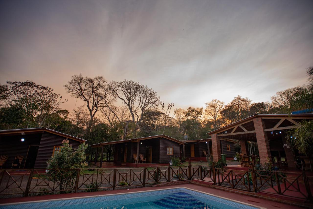 Cabanas La Quinta Puerto Iguazú Esterno foto