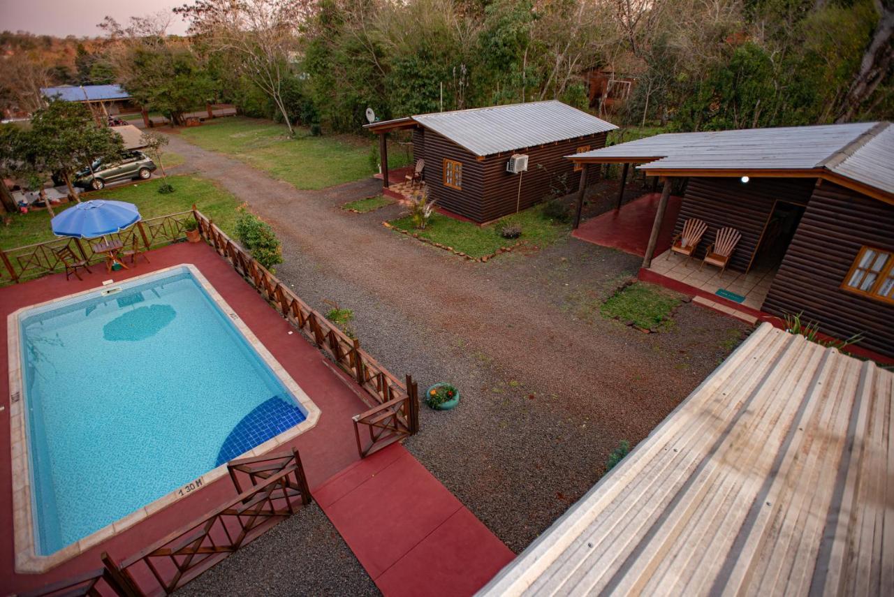 Cabanas La Quinta Puerto Iguazú Esterno foto