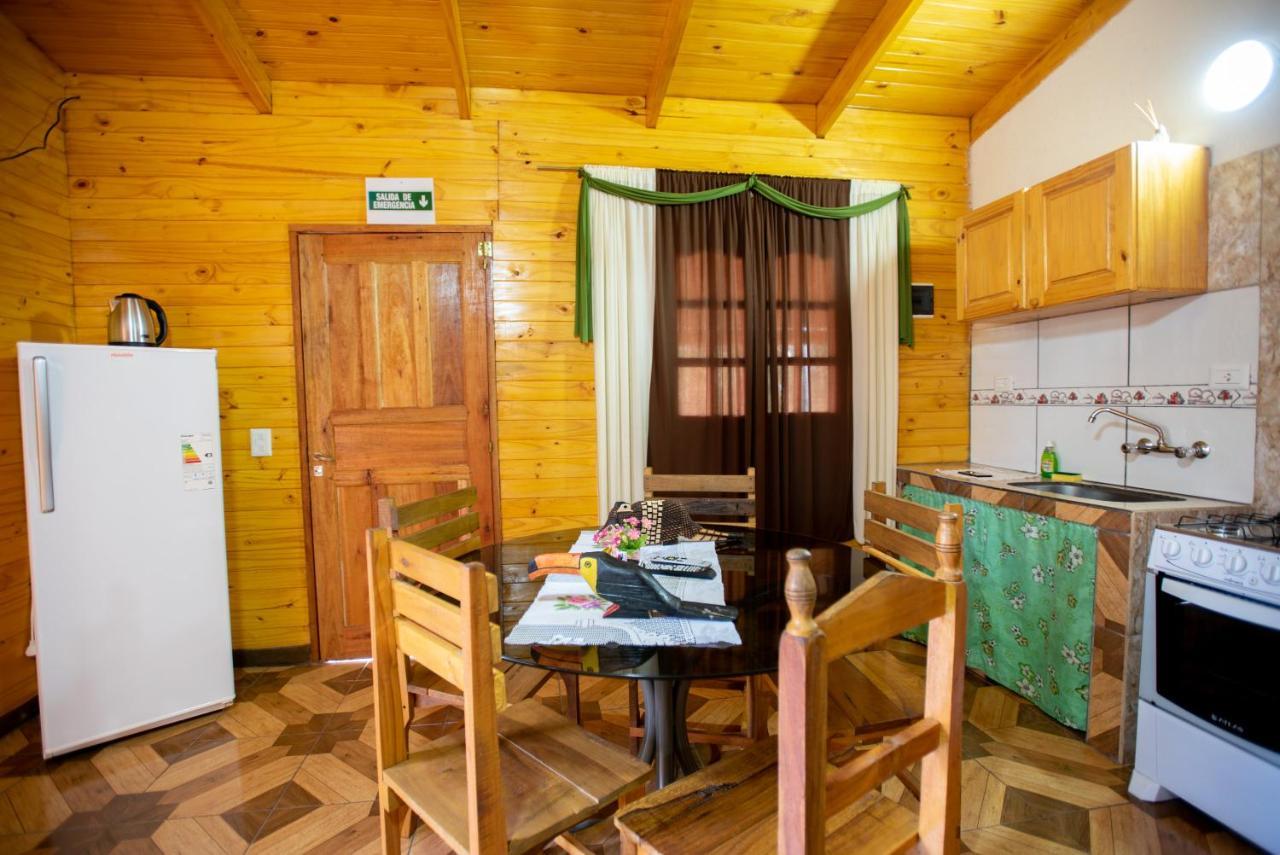 Cabanas La Quinta Puerto Iguazú Esterno foto