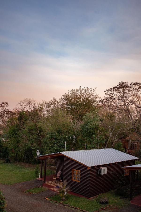 Cabanas La Quinta Puerto Iguazú Esterno foto