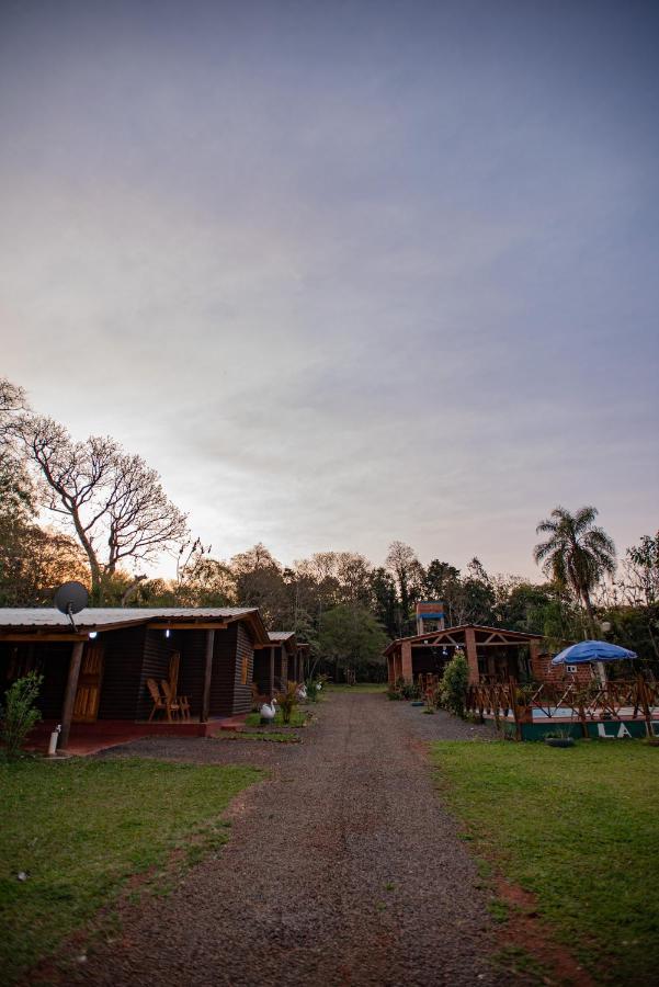 Cabanas La Quinta Puerto Iguazú Esterno foto