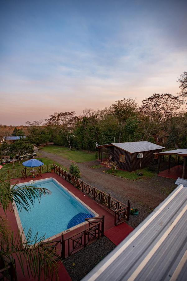 Cabanas La Quinta Puerto Iguazú Esterno foto
