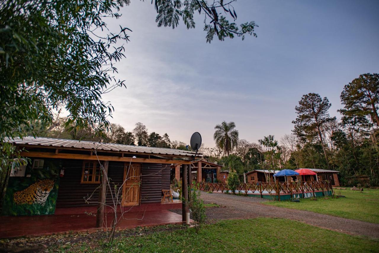 Cabanas La Quinta Puerto Iguazú Esterno foto