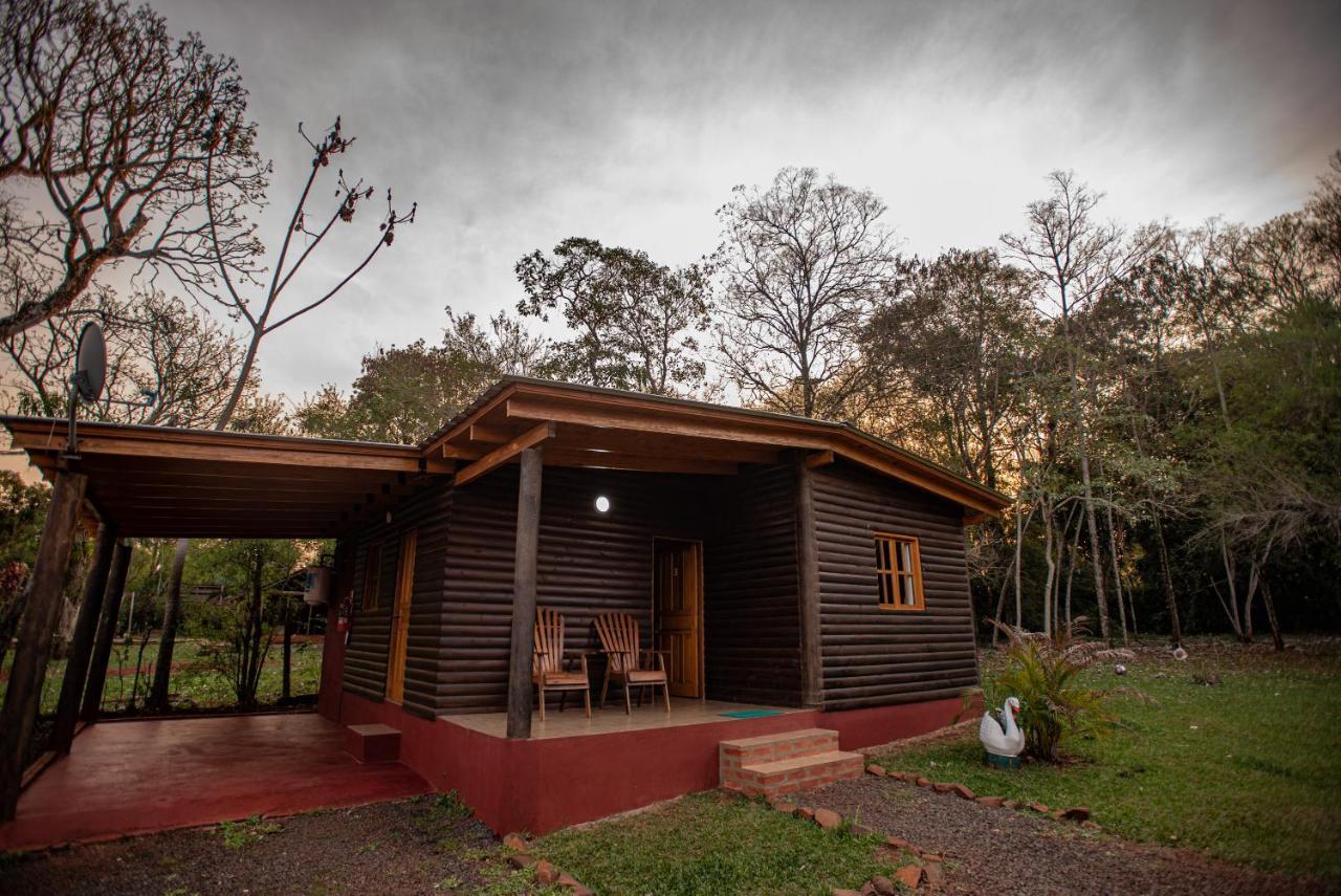 Cabanas La Quinta Puerto Iguazú Esterno foto