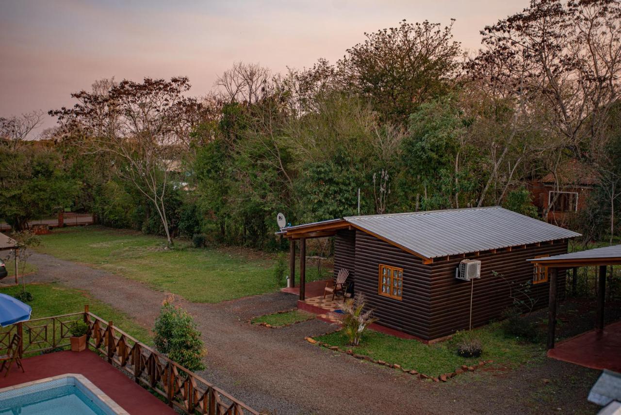 Cabanas La Quinta Puerto Iguazú Esterno foto